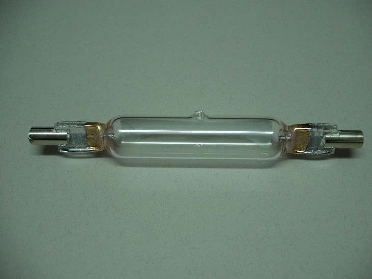 Metalhalogena lampa 2000W